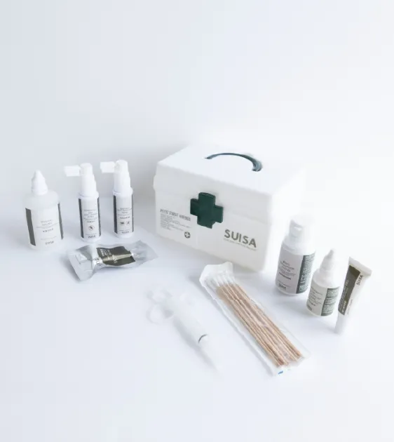 Suisa Emergency First Aid Kit For Dogs & Cats