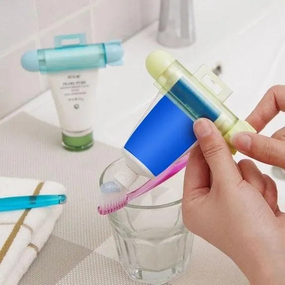 Toothpaste Squeezer Rolling Dispenser